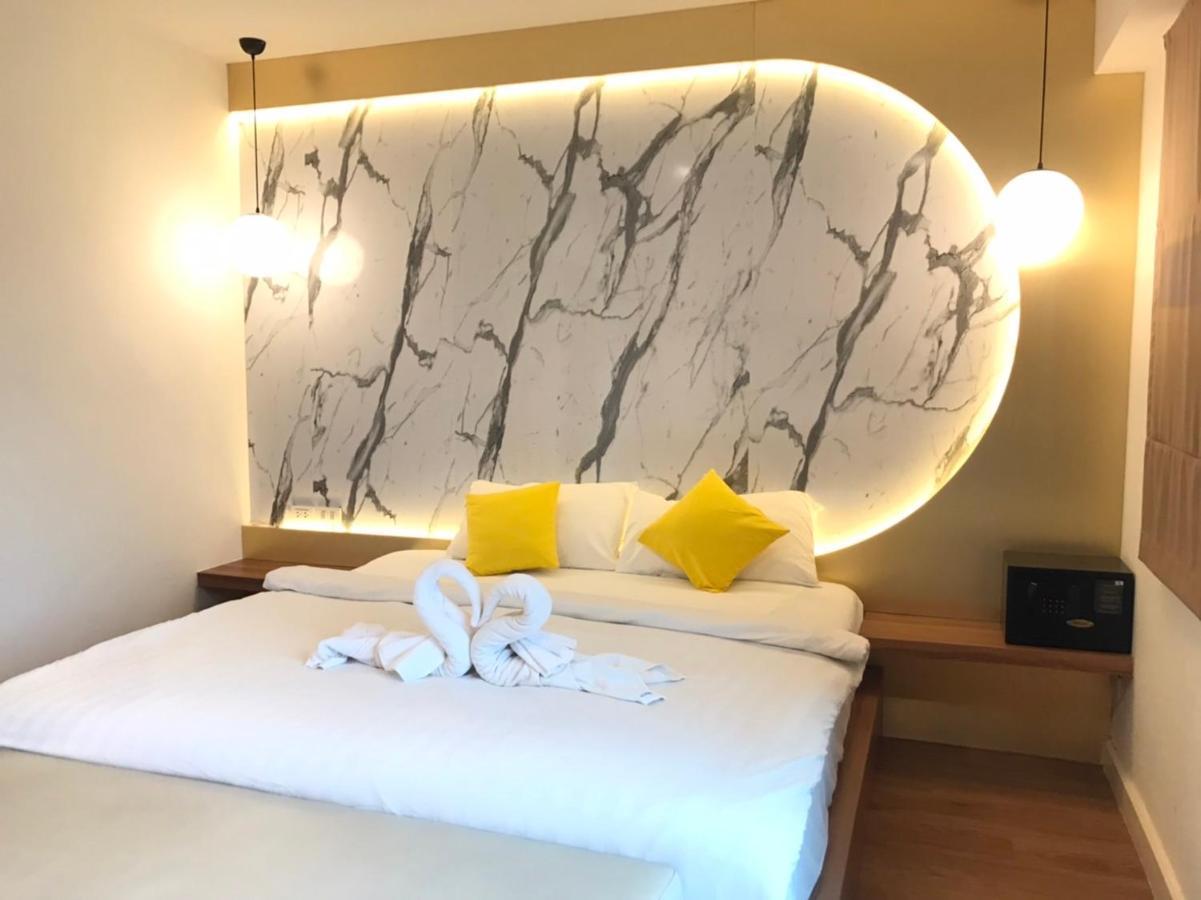 La La Moon Krabi Poshtel'N' Pool Bed & Breakfast Dış mekan fotoğraf