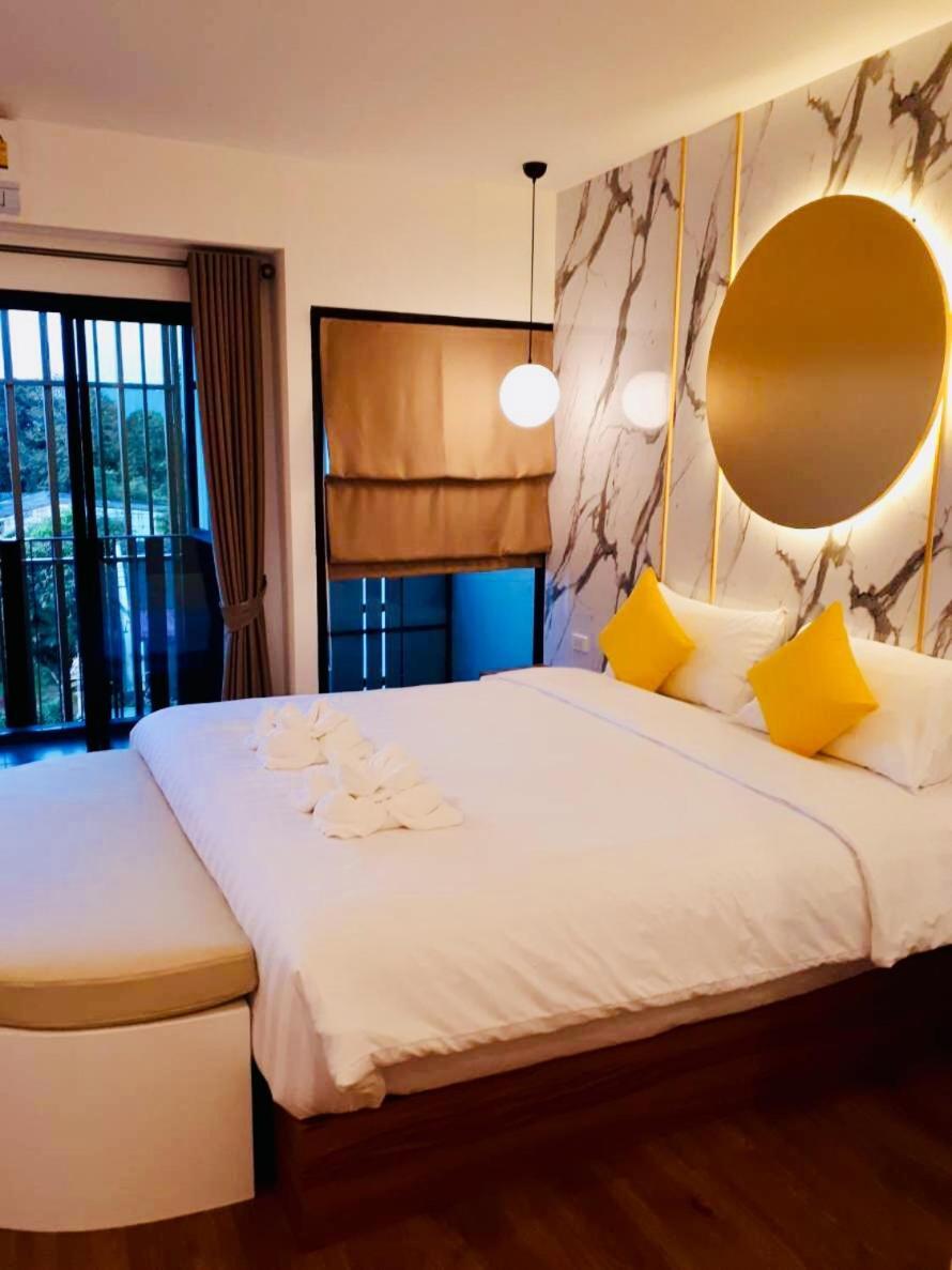 La La Moon Krabi Poshtel'N' Pool Bed & Breakfast Dış mekan fotoğraf