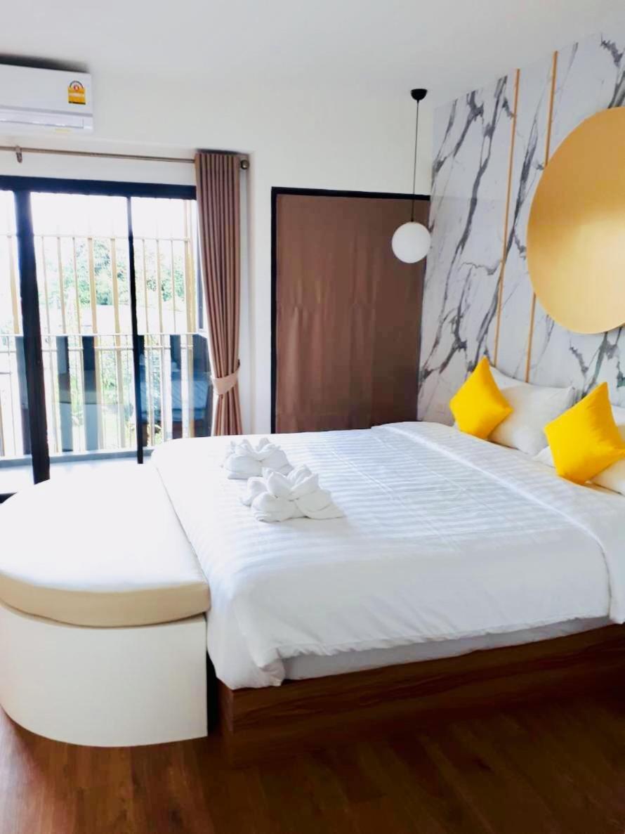 La La Moon Krabi Poshtel'N' Pool Bed & Breakfast Dış mekan fotoğraf