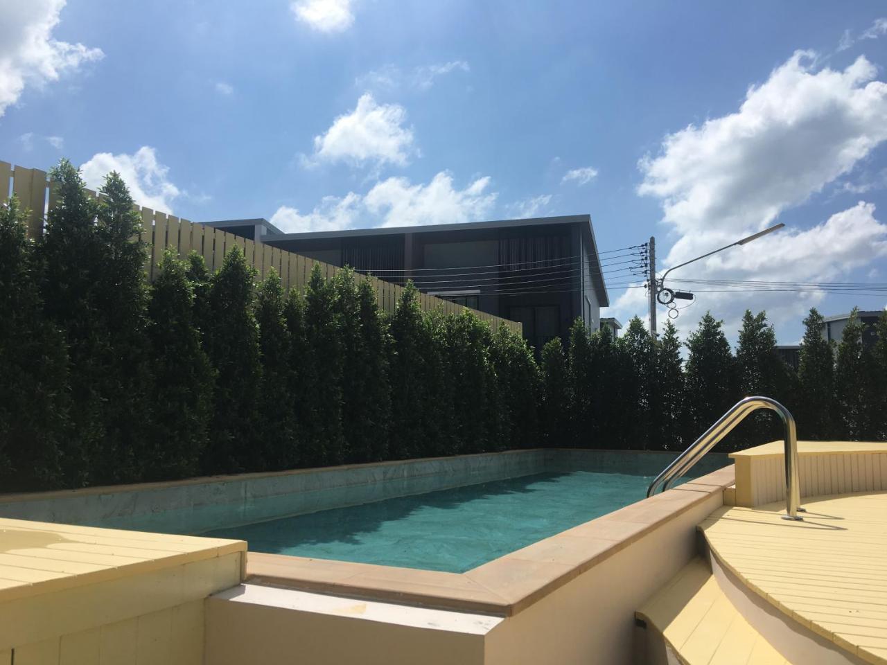 La La Moon Krabi Poshtel'N' Pool Bed & Breakfast Dış mekan fotoğraf